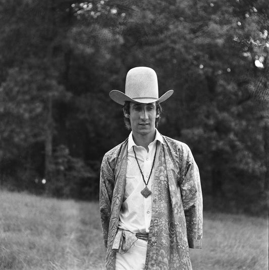 If the Hat Fits – outdoor photo session Jackson, Mississippi August 2, 1967